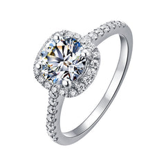 Ladies Moissanite 1 Carat Diamond Ring